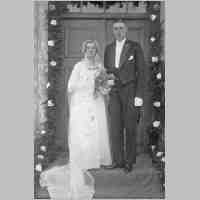 043-0017 Das Brautpaar Willy und Elfriede Stattaus, Januar 1933.jpg